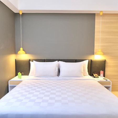 @Hom Semarang Simpang Lima Hotel ภายนอก รูปภาพ