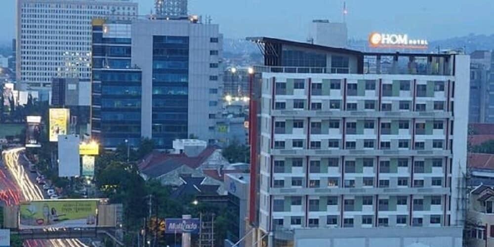 @Hom Semarang Simpang Lima Hotel ภายนอก รูปภาพ